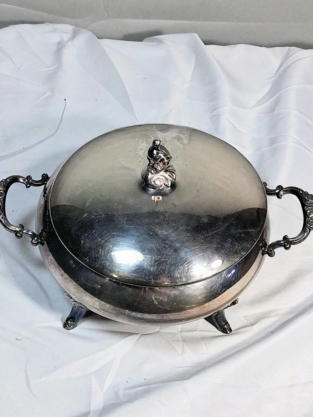 Wallace Silverplate Covered 1950's Covered Casserole or Vegetable Serving Dish